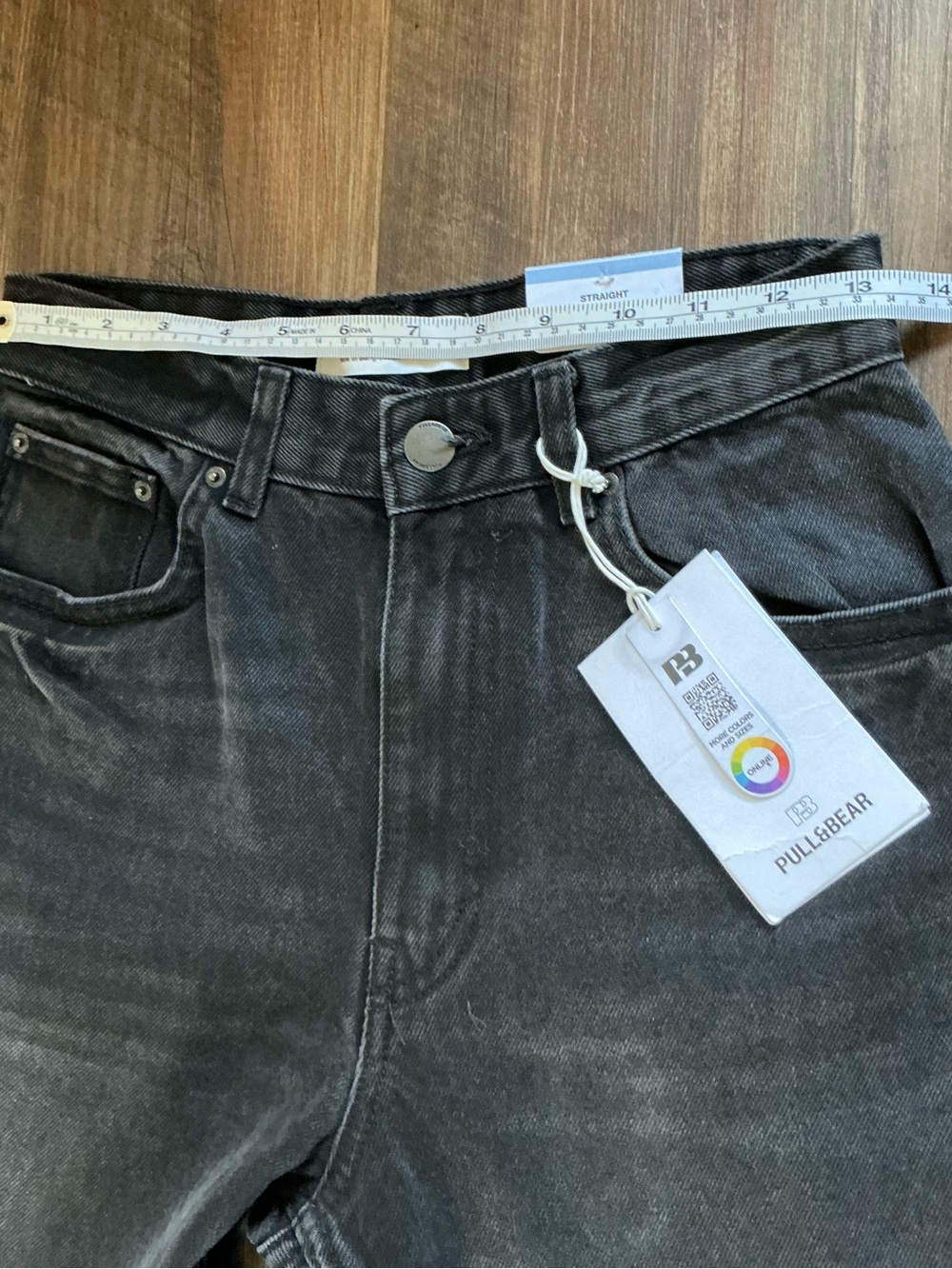 Pull&Bear woman Black Straight Jeans - Classic Straight Fit - Picture 3 of 6